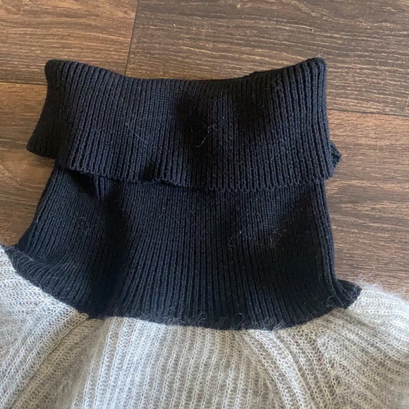 Oversized Sweater - Picture 5 of 5